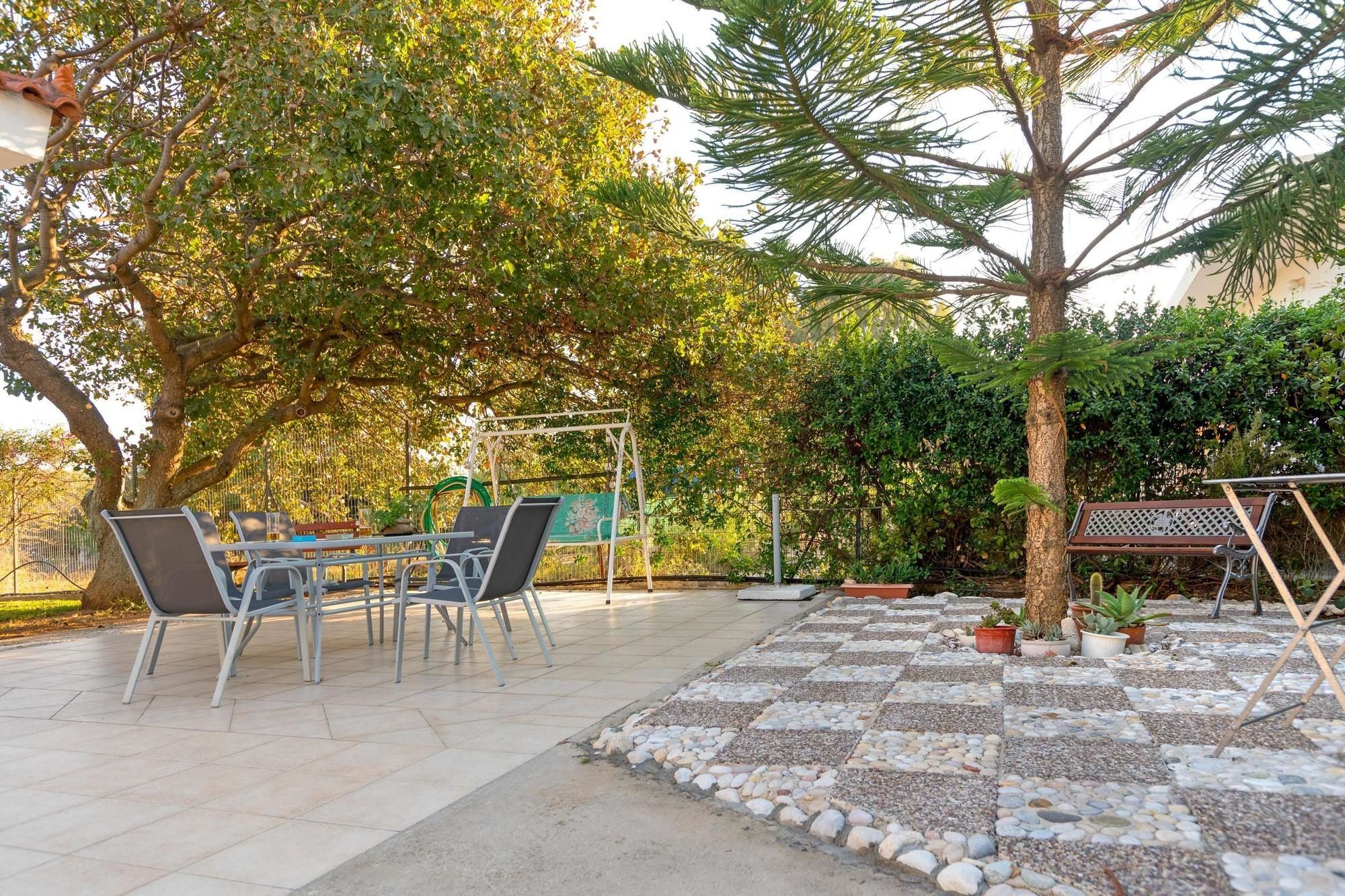 Maria'S Seaside Villa - House With 3 Rooms In Marathon, With Wonderful Exterior foto